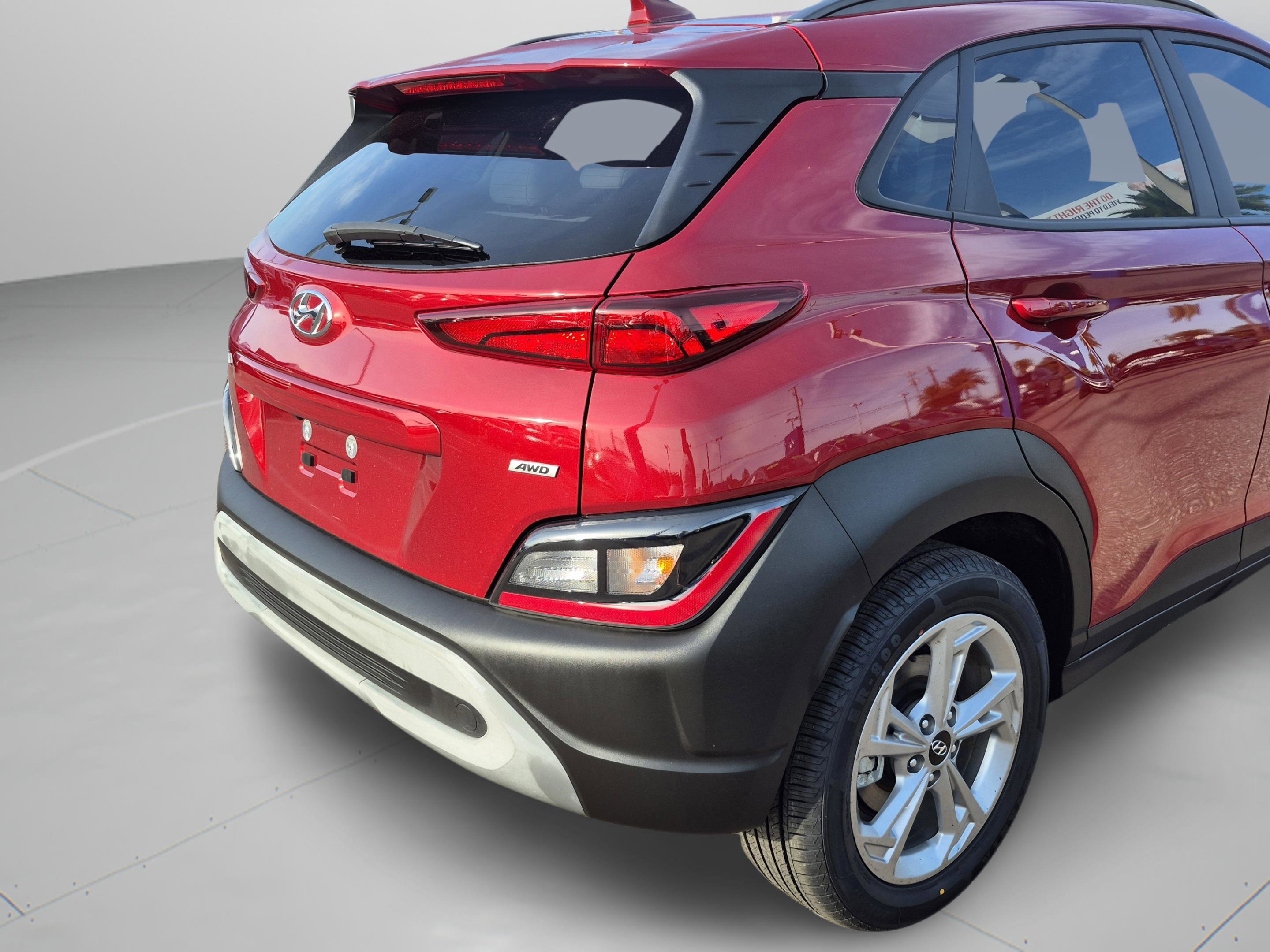 Certified 2023 Hyundai Kona SEL w/ Cargo Package AWD/4WD image 33