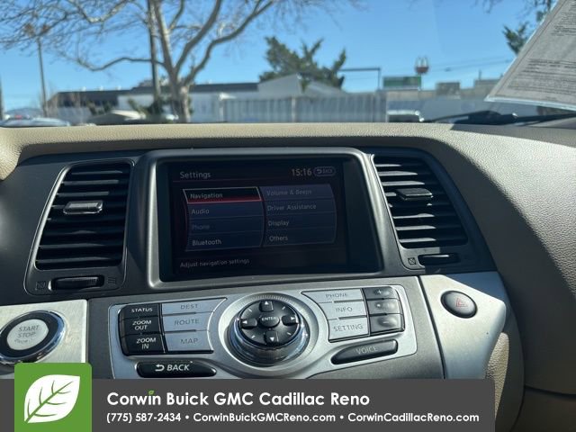 Used 2013 Nissan Murano LE w/ Platinum Pkg image 22