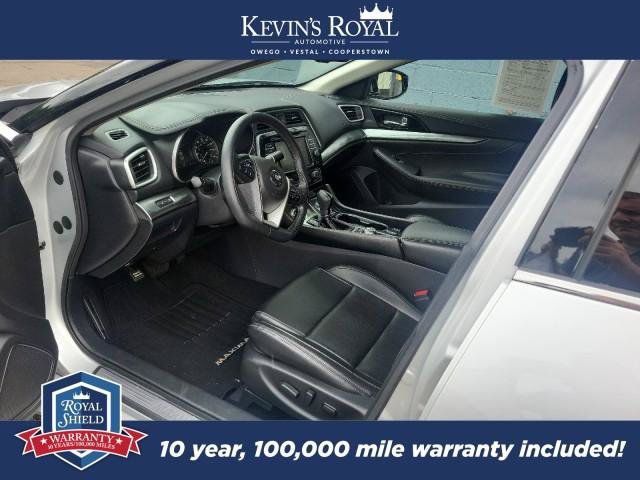 Used 2020 Nissan Maxima 3.5 SV w/ Floor Mat Group FWD image 9