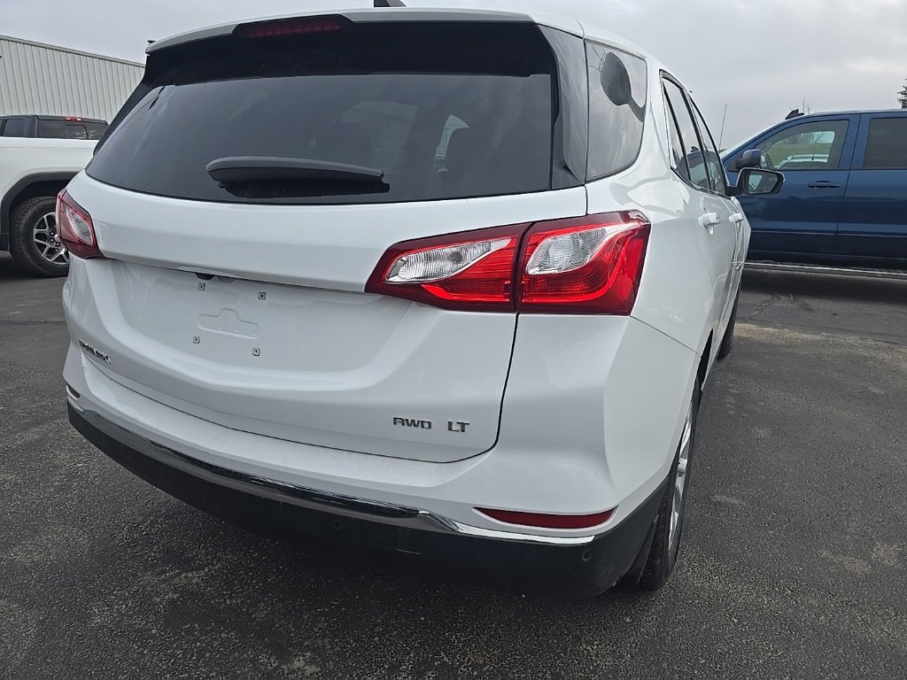 Used 2019 Chevrolet Equinox LT image 3