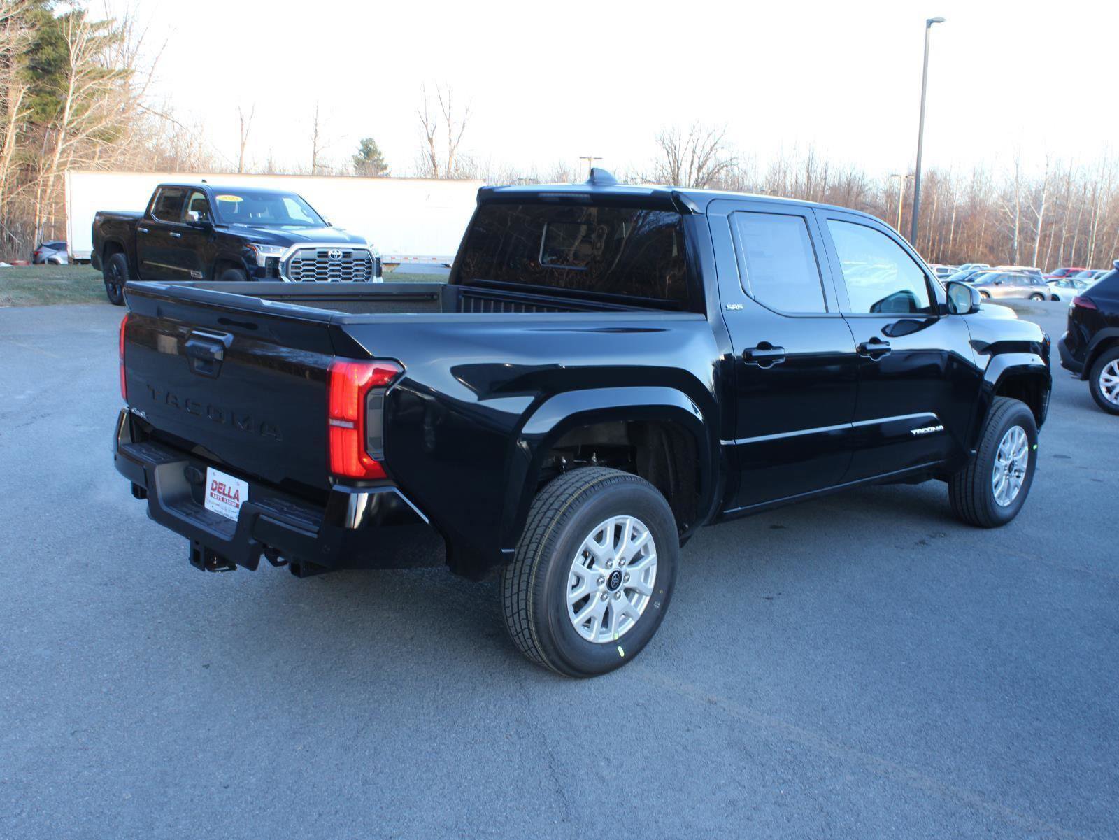 New 2025 Toyota Tacoma SR5 image 4