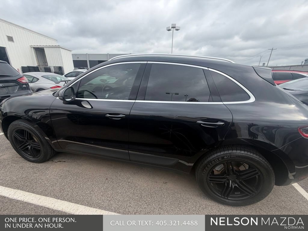 Used 2017 Porsche Macan S AWD/4WD image 9