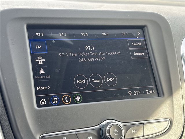 Certified 2024 Chevrolet Equinox LT w/ LPO, Floor Liner Package image 13