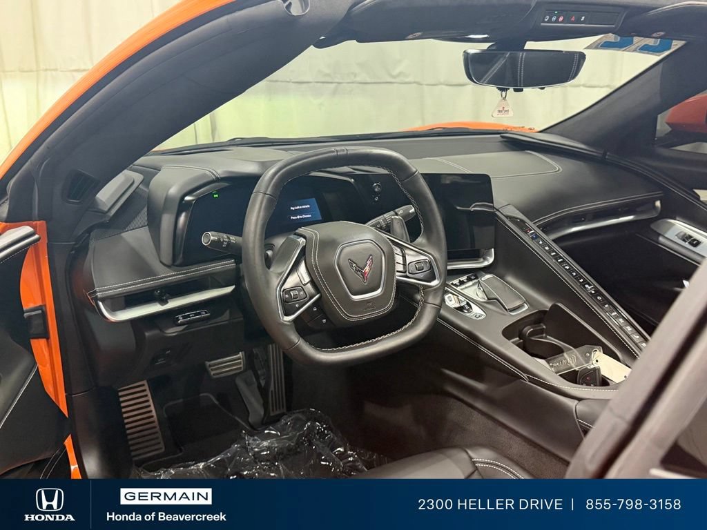 Used 2022 Chevrolet Corvette Stingray Premium Cpe w/ Z51 Performance Package RWD image 15