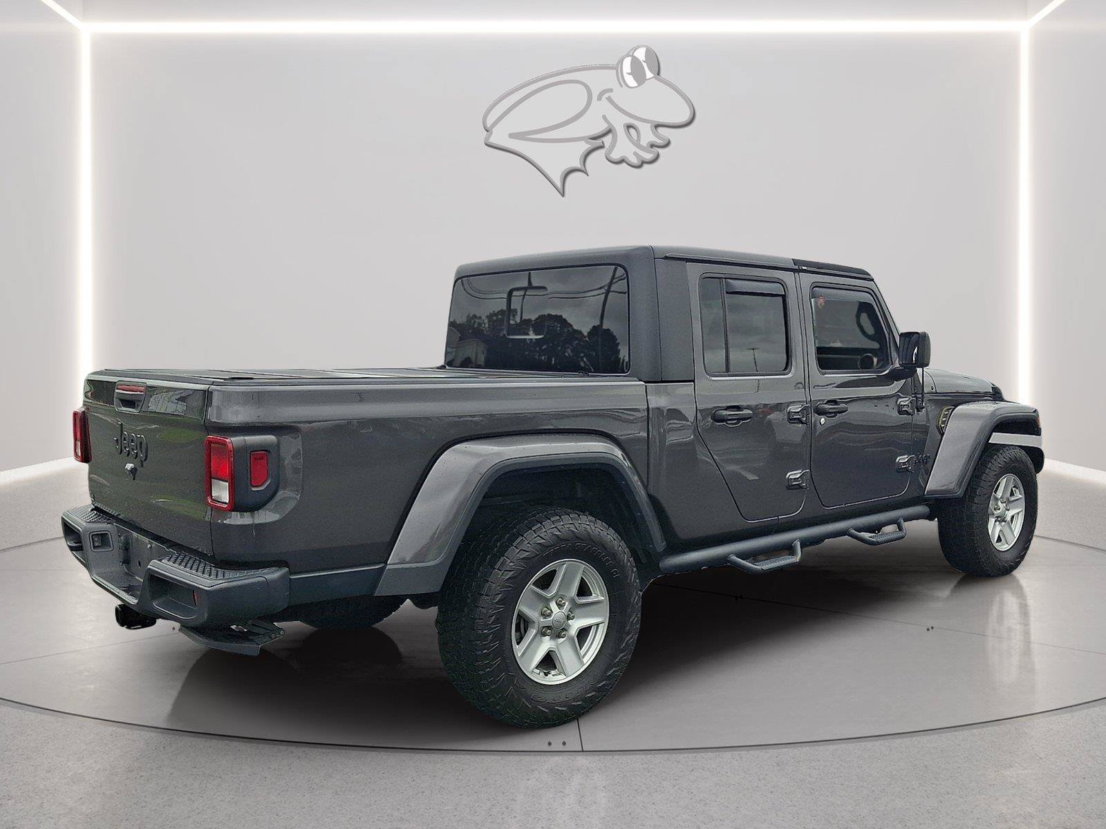 Used 2021 Jeep Gladiator Sport AWD/4WD image 5