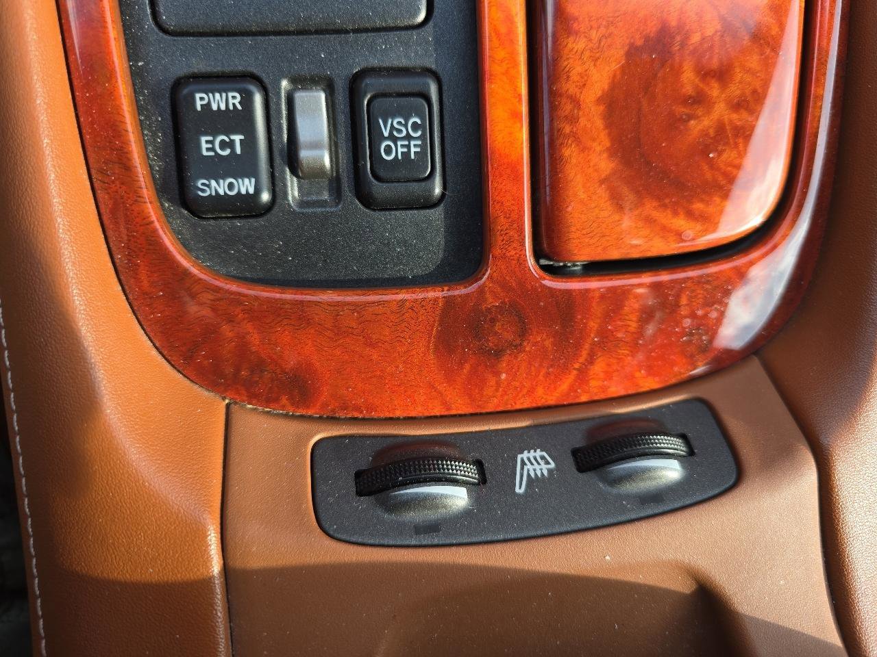 Used 2005 Lexus SC 430 Convertible image 29