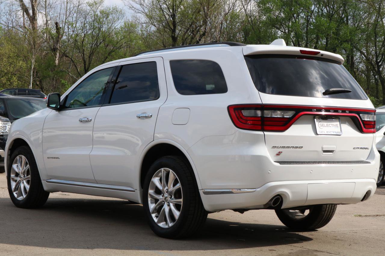 Used 2019 Dodge Durango Citadel w/ Technology Group AWD/4WD image 17