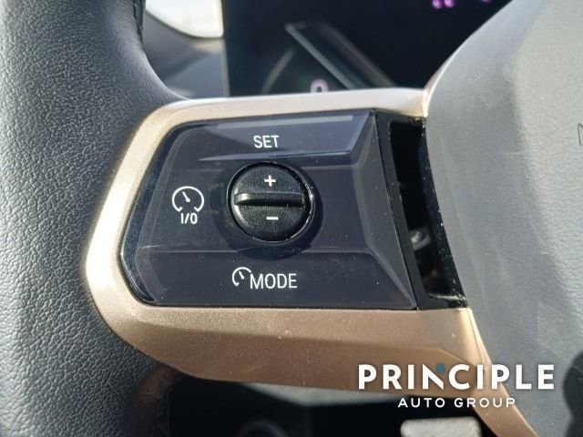 New 2023 BMW iX xDrive50 w/ Premium Package image 27