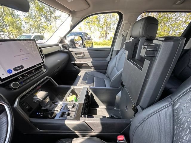 Used 2023 Toyota Tundra Limited AWD/4WD image 26