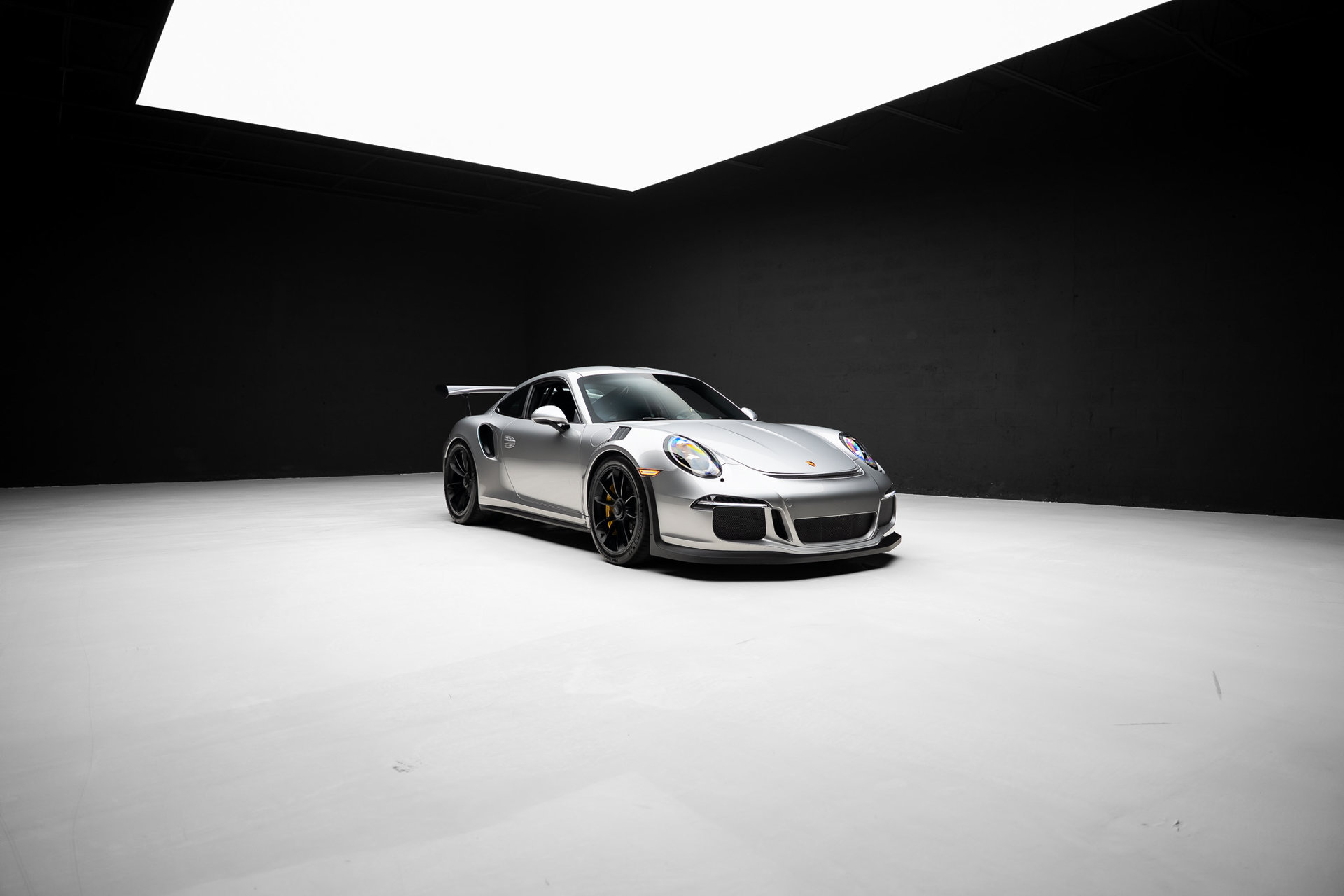 Used 2016 Porsche 911 GT3 RS RWD image 79