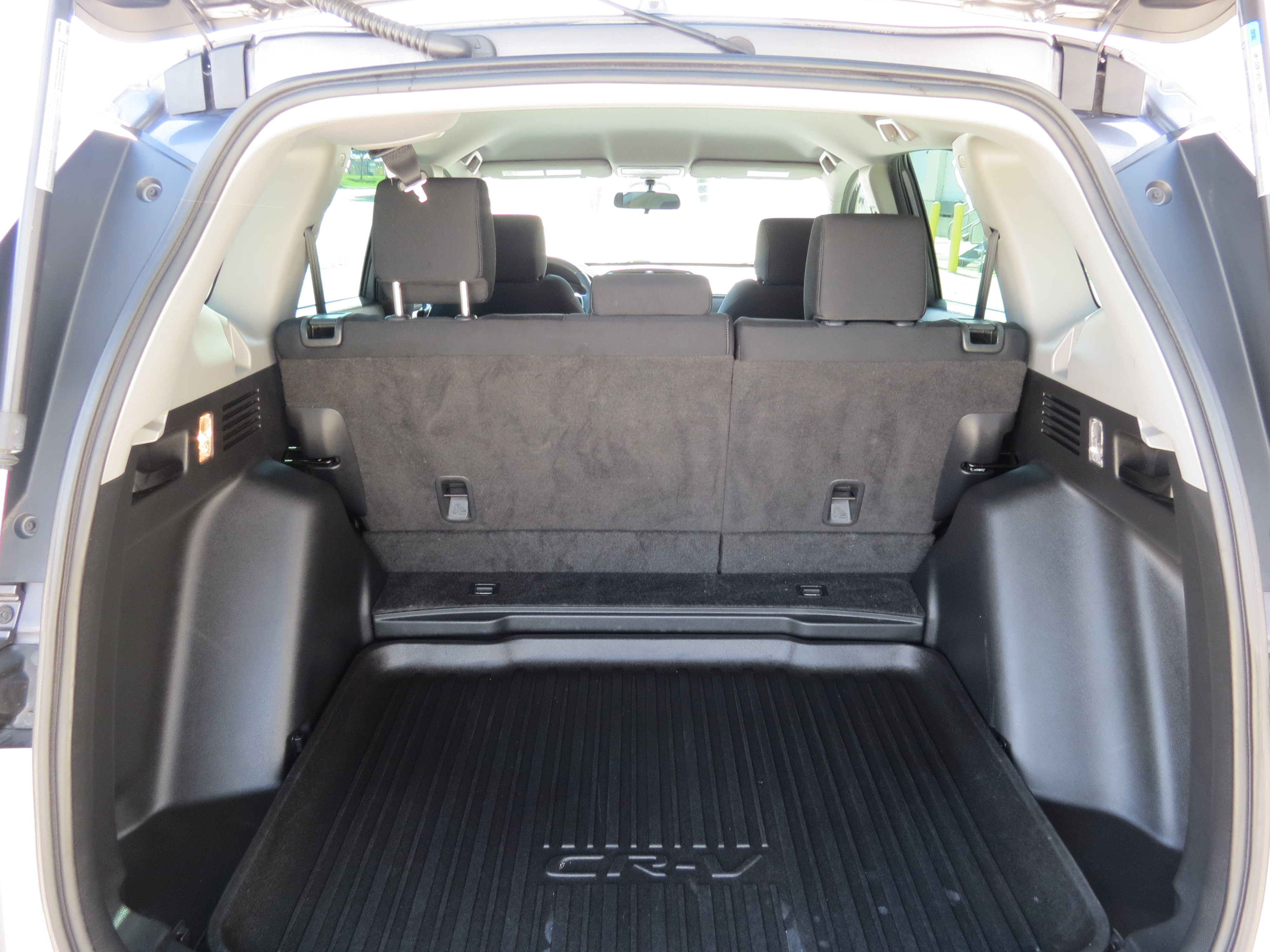 Used 2018 Honda CR-V LX image 26