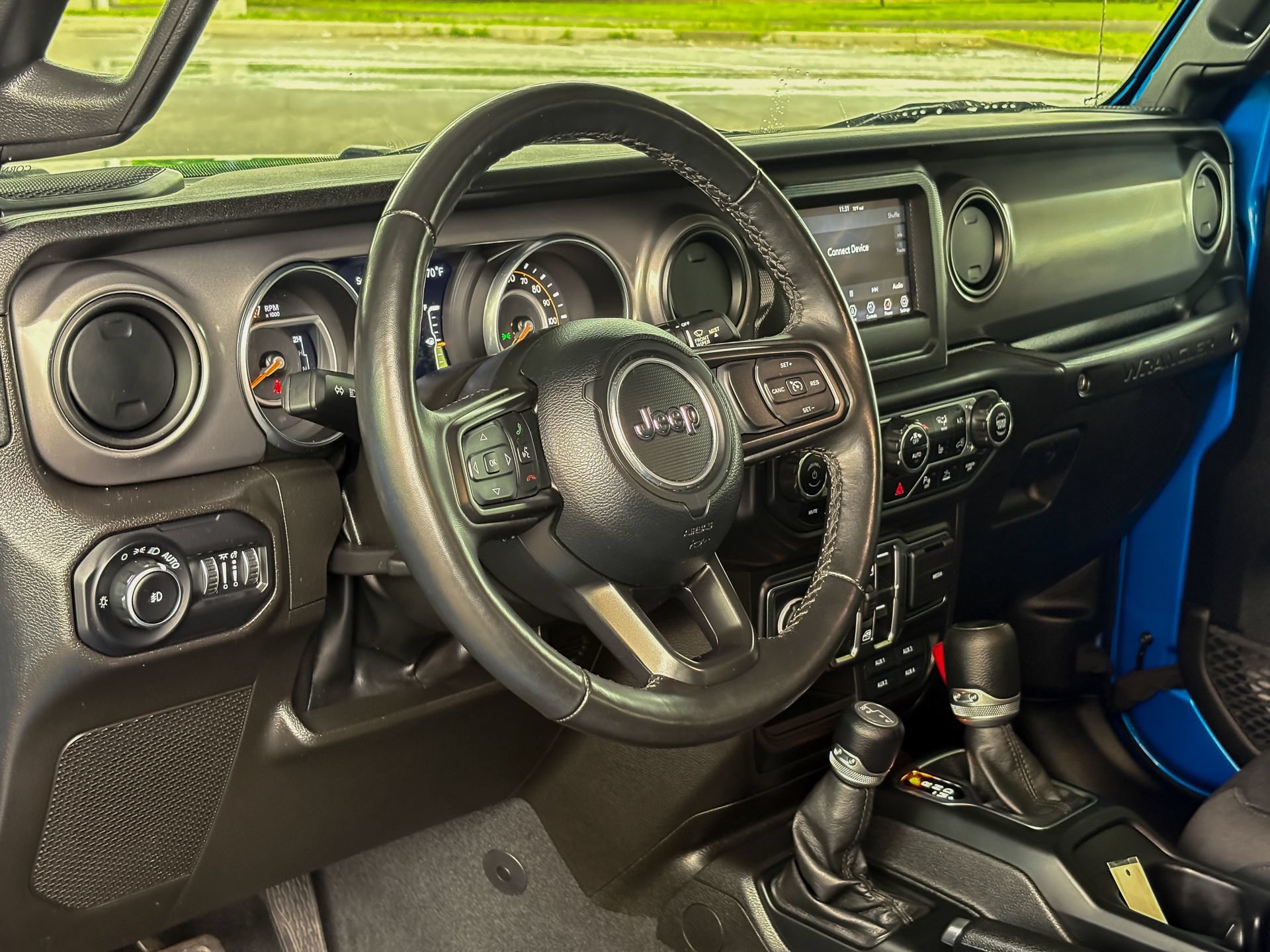 Used 2022 Jeep Wrangler Unlimited Sport AWD/4WD image 23