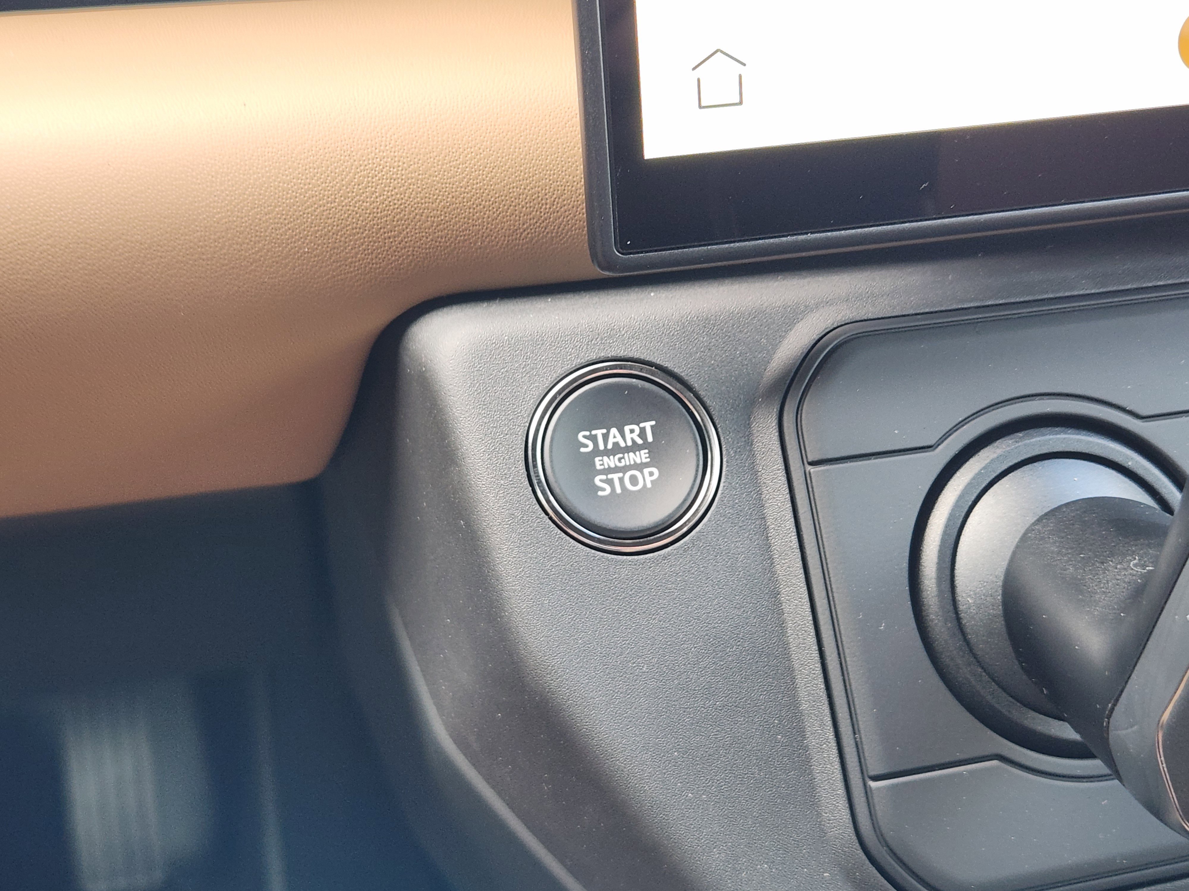 New 2026 Land Rover Defender 130 S AWD/4WD image 17