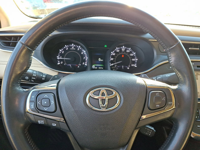 Used 2015 Toyota Avalon Limited image 21