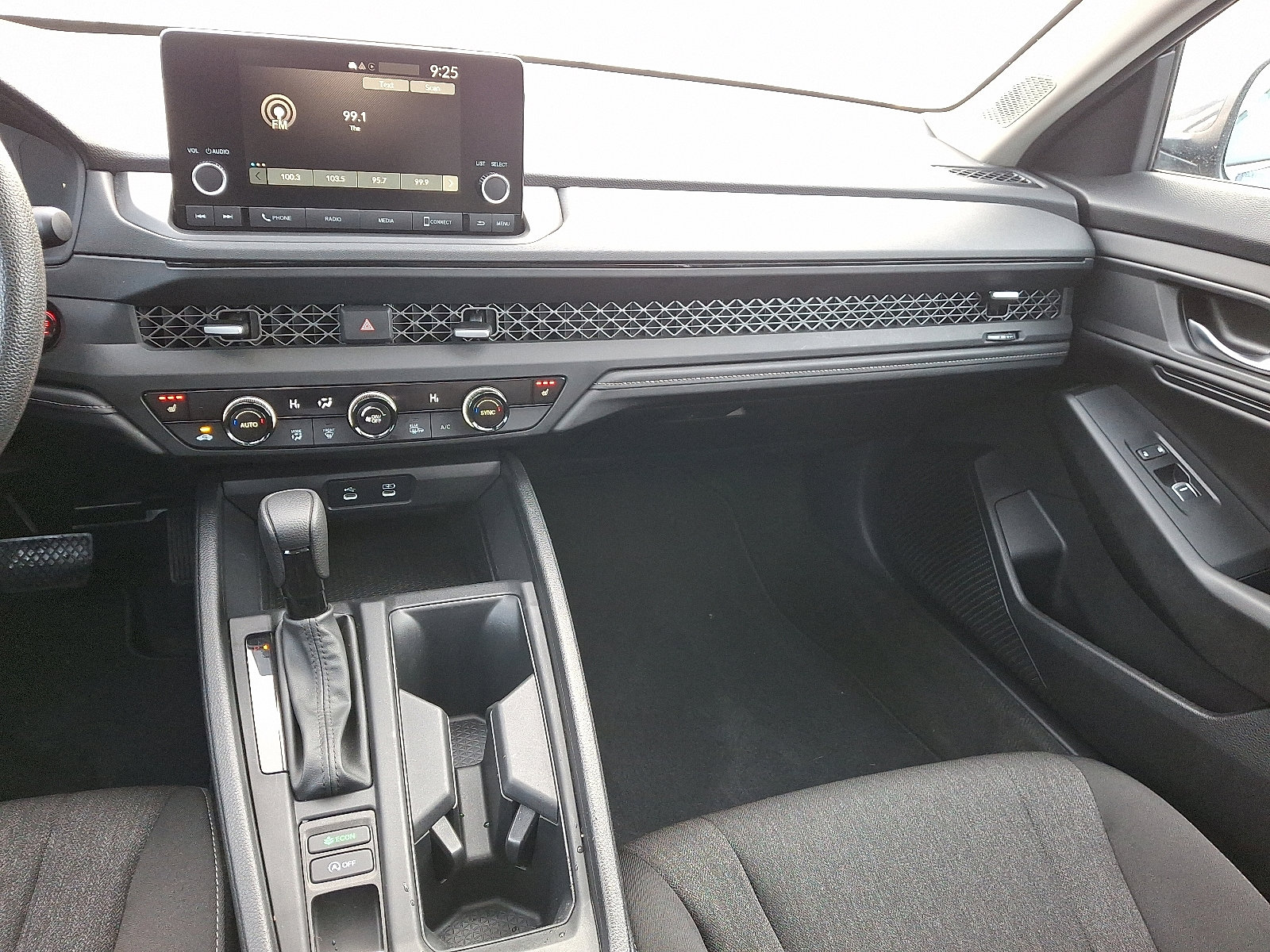 Certified 2023 Honda Accord EX image 16