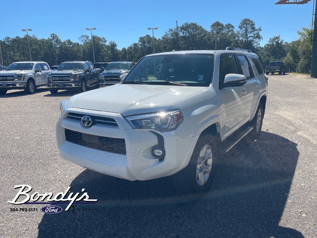 Used 2021 Toyota 4Runner SR5 Premium w/ Moonroof Package RWD image 3