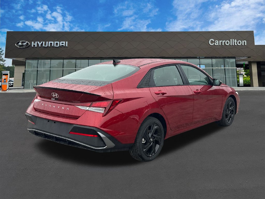Certified 2026 Hyundai Elantra Sport w/ Cargo Package FWD image 5