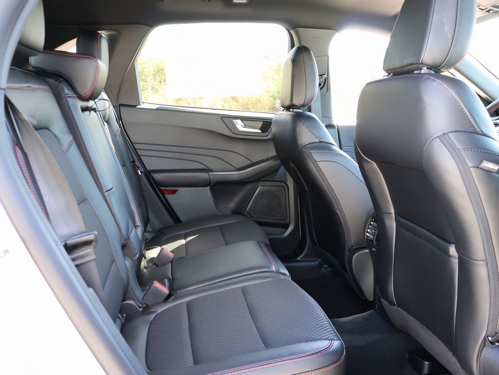 New 2026 Ford Escape ST-Line w/ Tech Pack #1 image 12