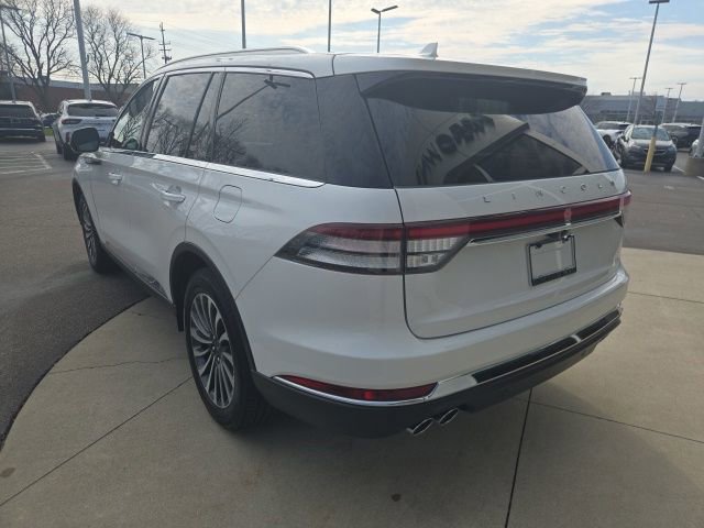Certified 2023 Lincoln Aviator Reserve w/ Elements Package Plus image 16