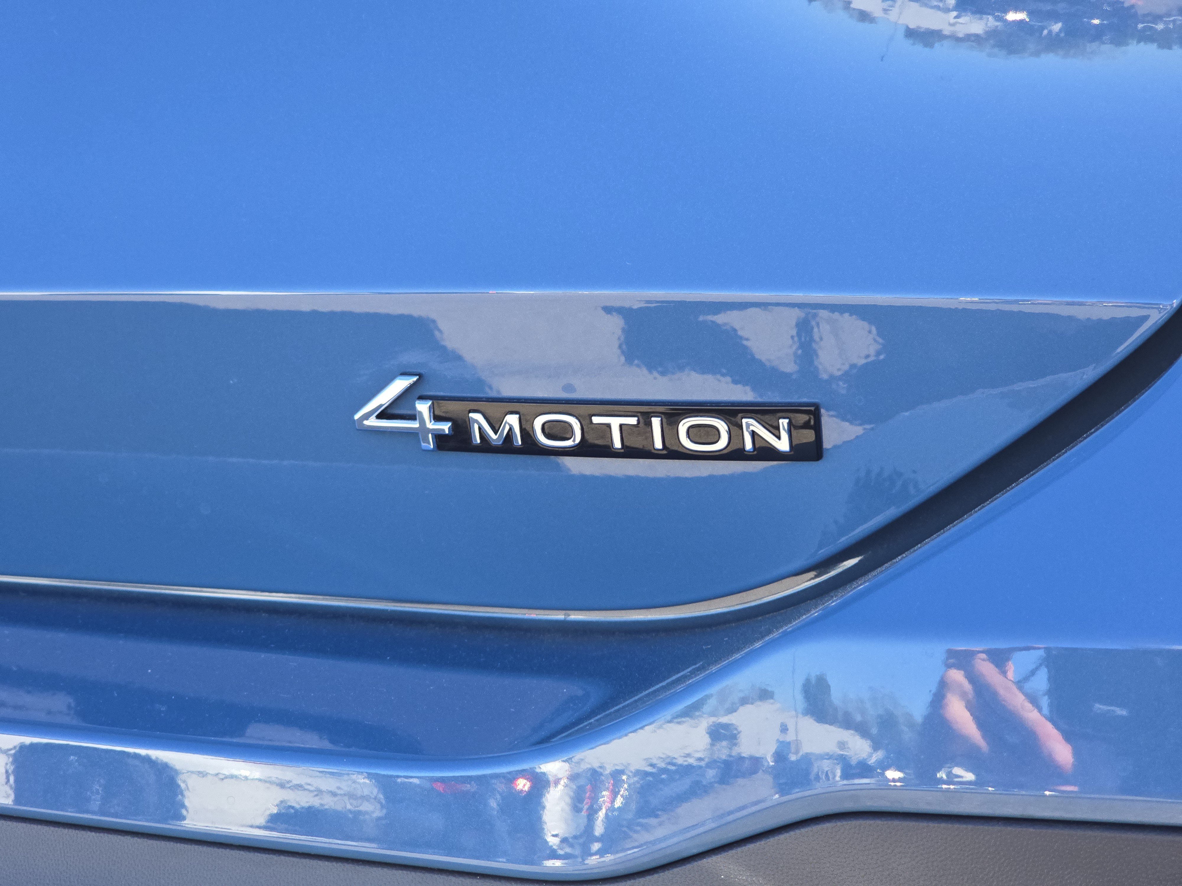 New 2026 Volkswagen Tiguan SE AWD/4WD image 14
