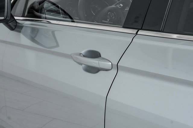 Used 2021 Volkswagen Tiguan SE R-Line image 39