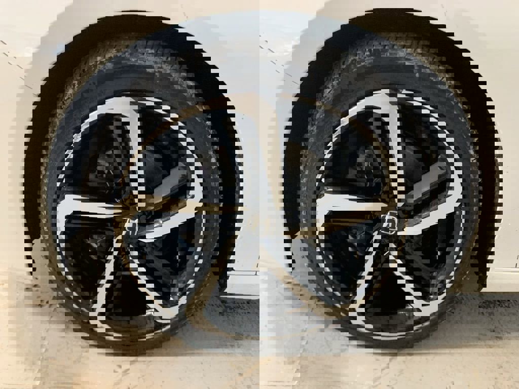 Used 2022 Honda Accord Sport image 11