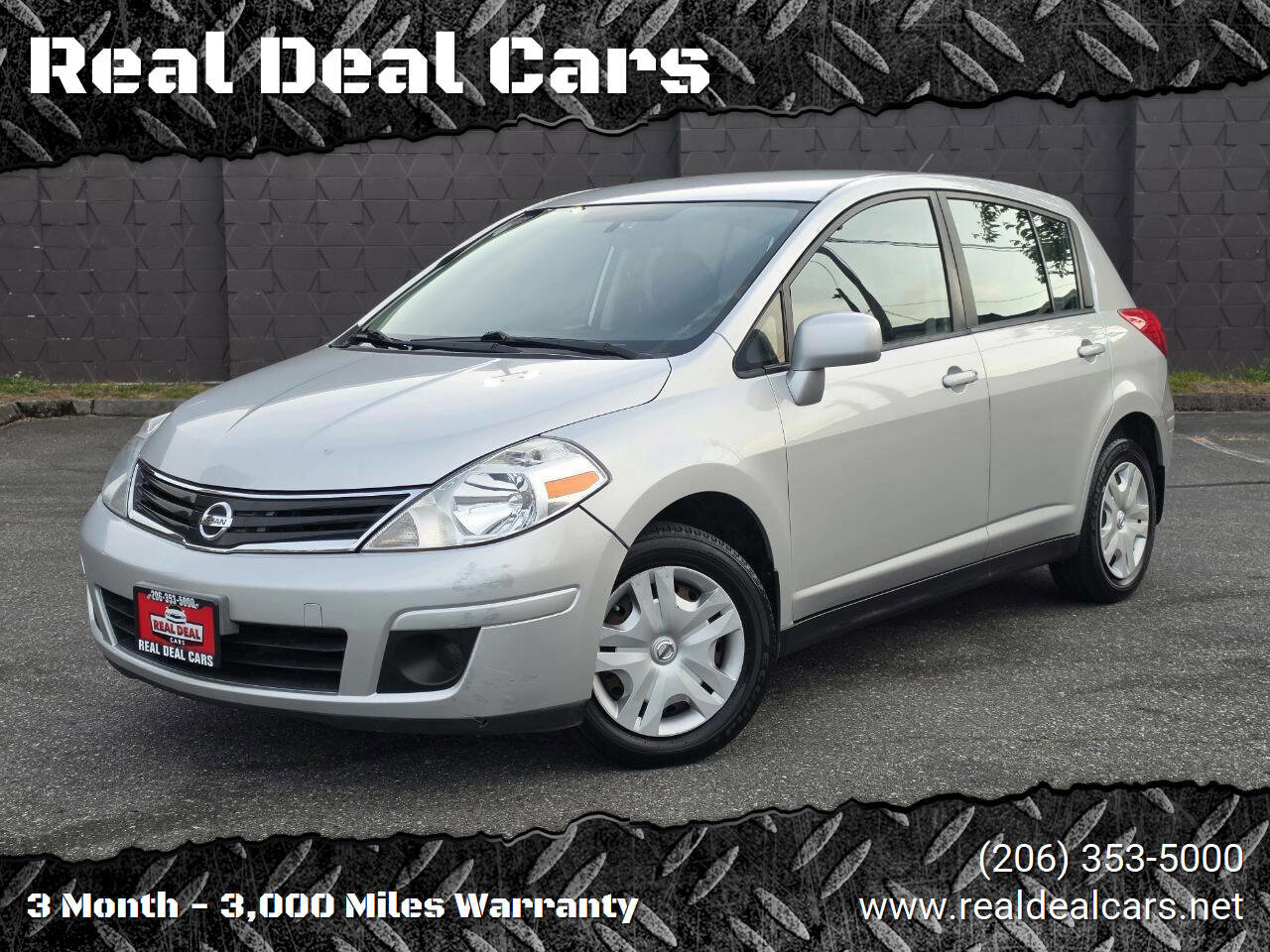 Used 2011 Nissan Versa 1.8 S w/ PWR Plus Pkg FWD image 1