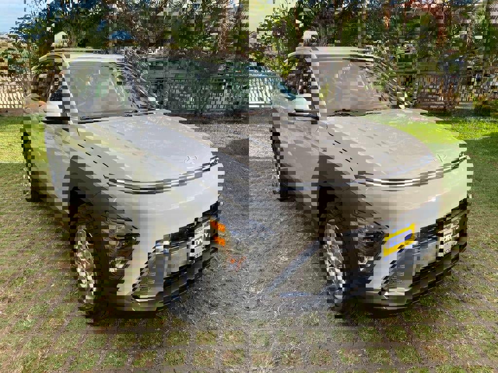 New 2026 Hyundai Kona SE