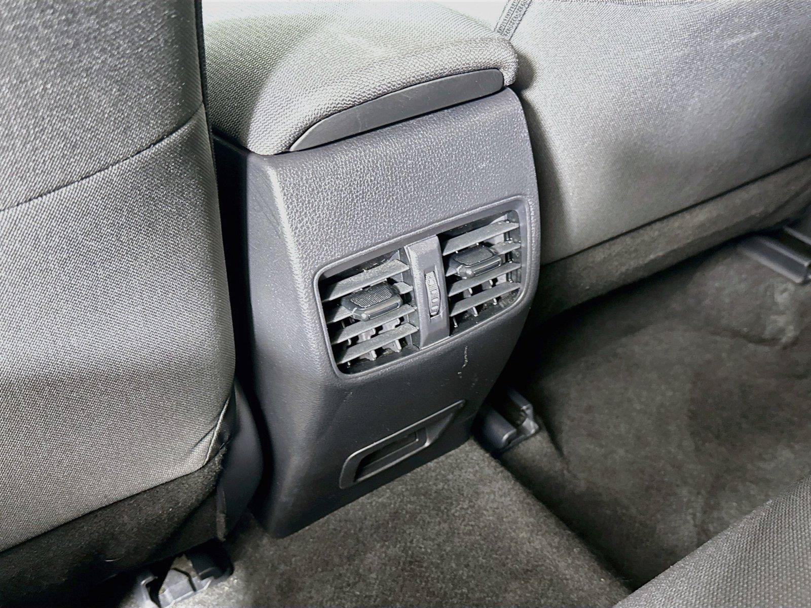 Used 2025 Toyota Corolla Cross LE w/ Moonroof Package AWD/4WD image 36