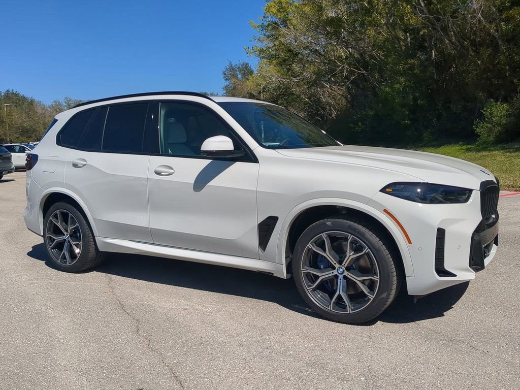 New 2026 BMW X5 xDrive40i w/ M Sport Package image 2