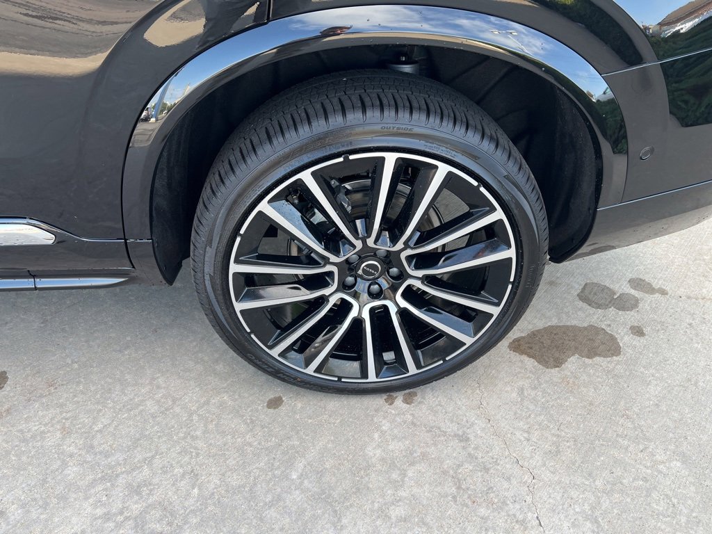 New 2026 Volvo XC90 B6 Plus image 10