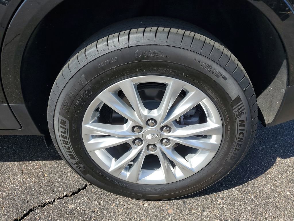 Certified 2024 Cadillac XT5 Luxury w/ LPO, Premium Carpet Package FWD image 28