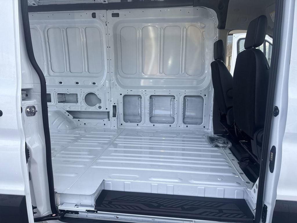 New 2026 Ford Transit 250 148 Medium Roof Extended AWD image 22