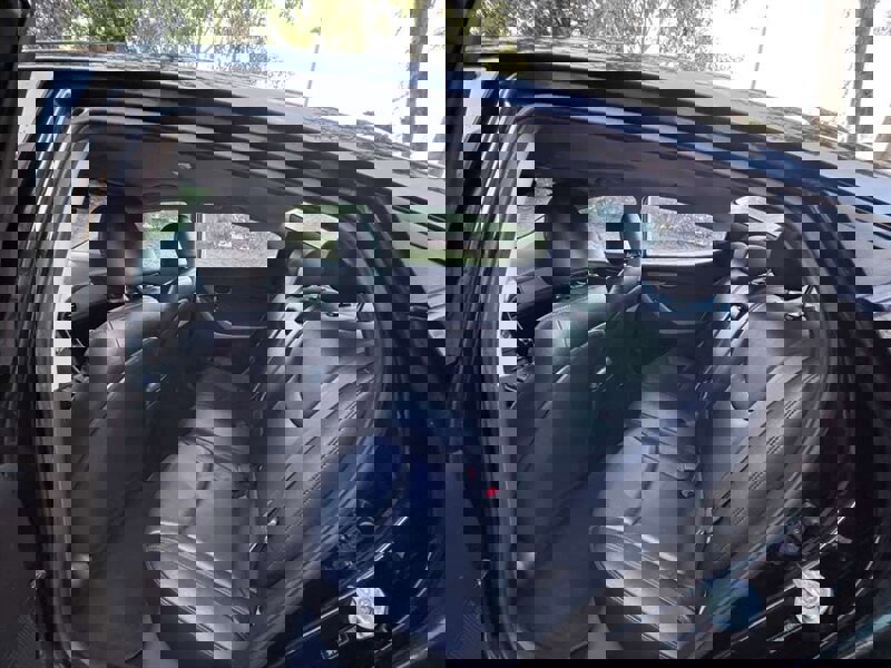 Used 2013 Hyundai Elantra Limited w/ Technology Pkg image 9