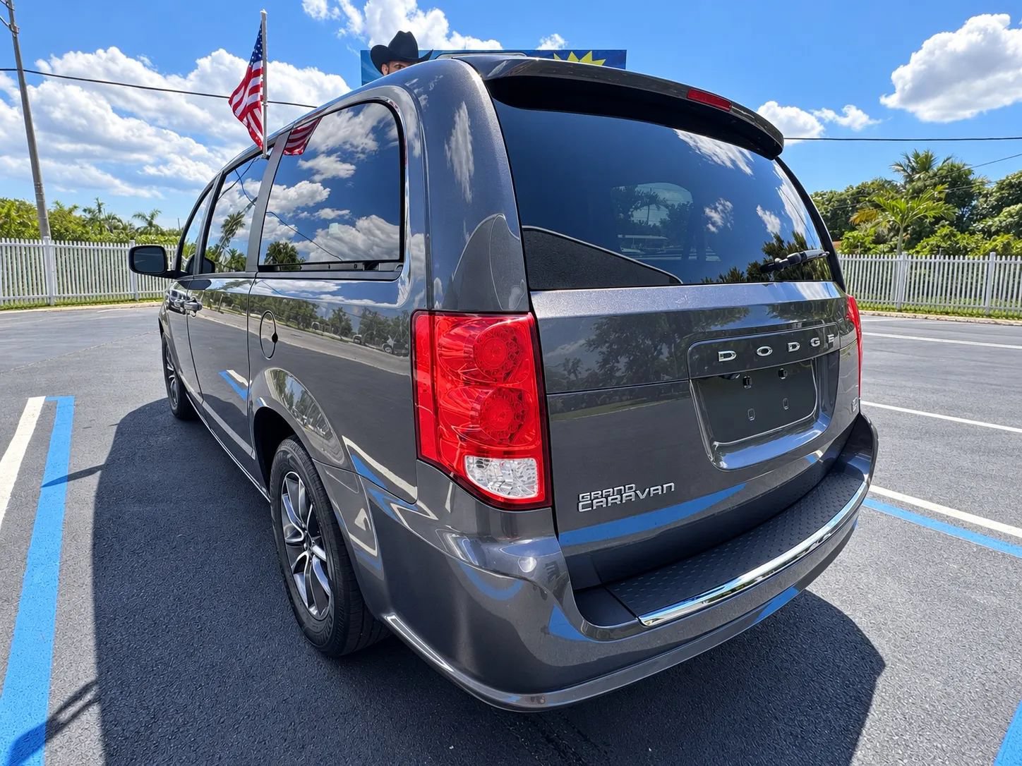 Used 2019 Dodge Grand Caravan GT FWD image 8