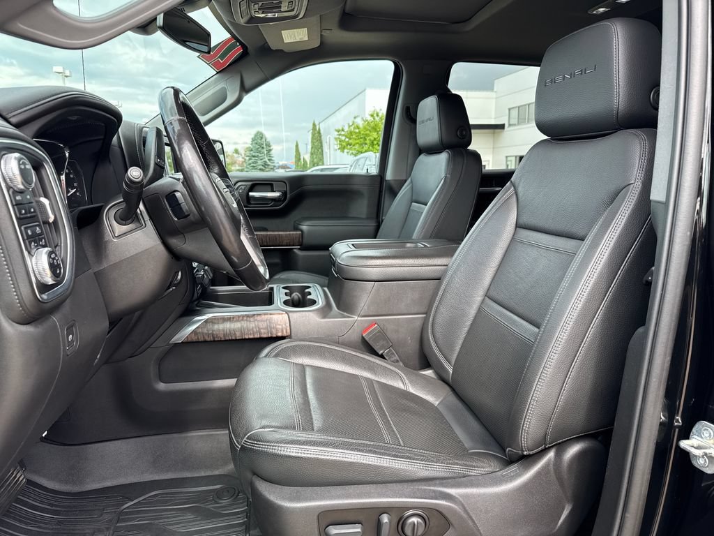 Certified 2022 GMC Sierra 1500 Denali w/ Denali Premium Package AWD/4WD image 18