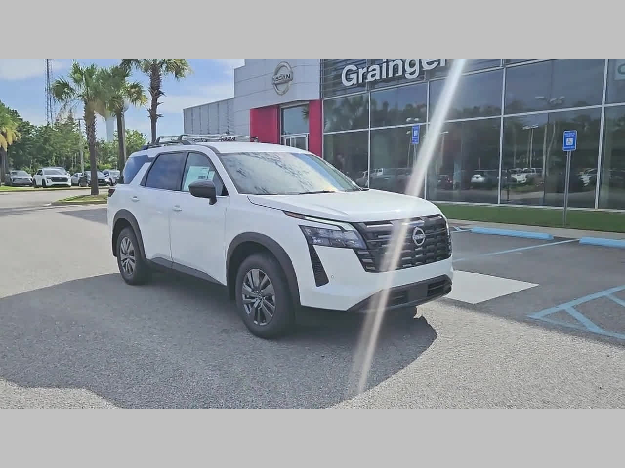 New 2026 Nissan Pathfinder SV w/ Cargo Package FWD image 16