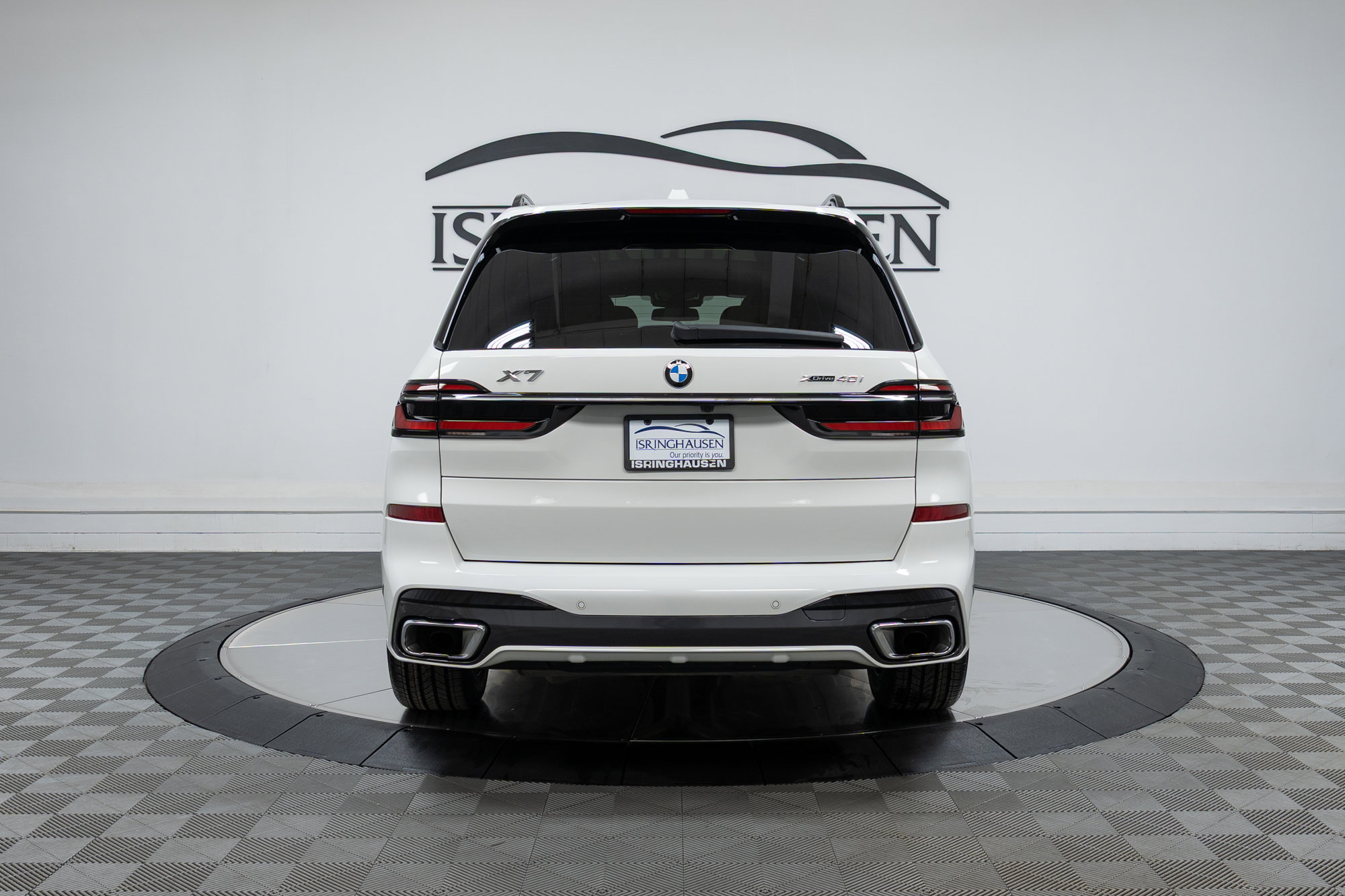 Certified 2024 BMW X7 xDrive40i w/ M Sport Package image 6