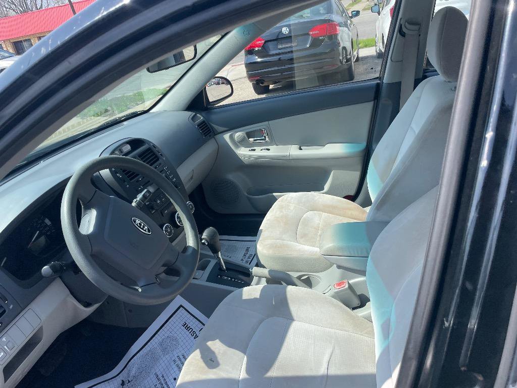 Used 2009 Kia Spectra EX image 6