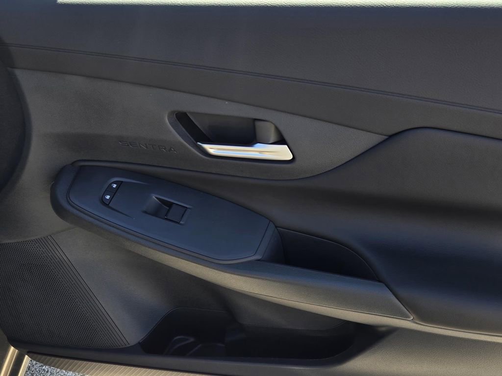 New 2026 Nissan Sentra SV image 8