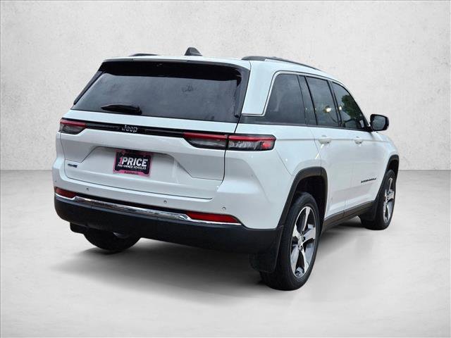 Used 2022 Jeep Grand Cherokee Limited 4xe w/ Luxury Tech Group II AWD/4WD image 5