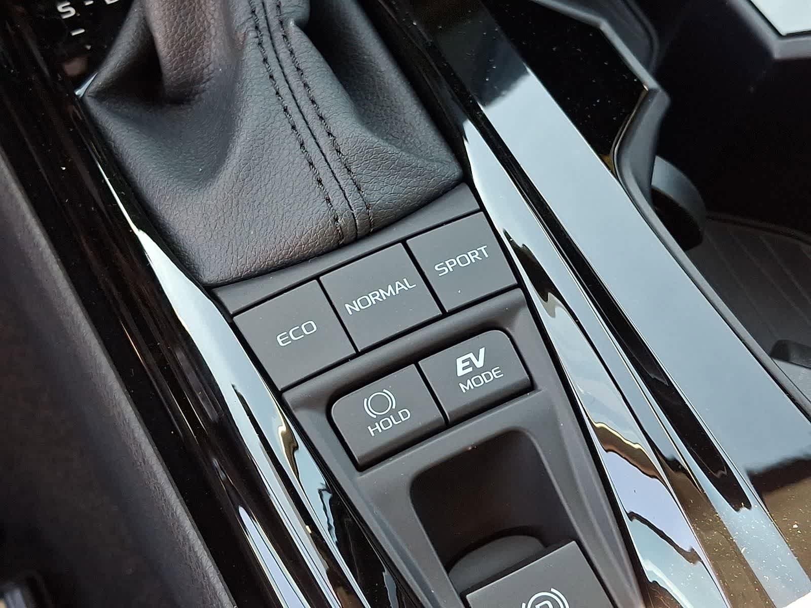 New 2026 Toyota Camry XLE AWD/4WD image 17