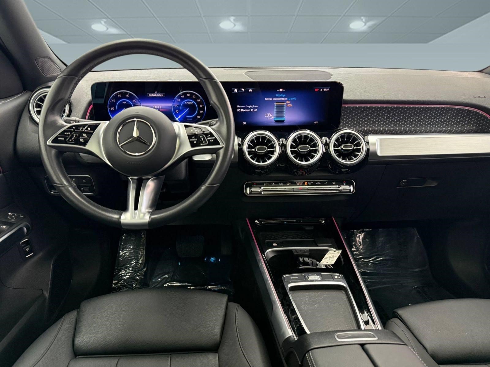 Used 2024 Mercedes-Benz EQB 250+ image 30