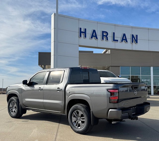 Used 2026 Nissan Frontier SV w/ Tow Package image 3