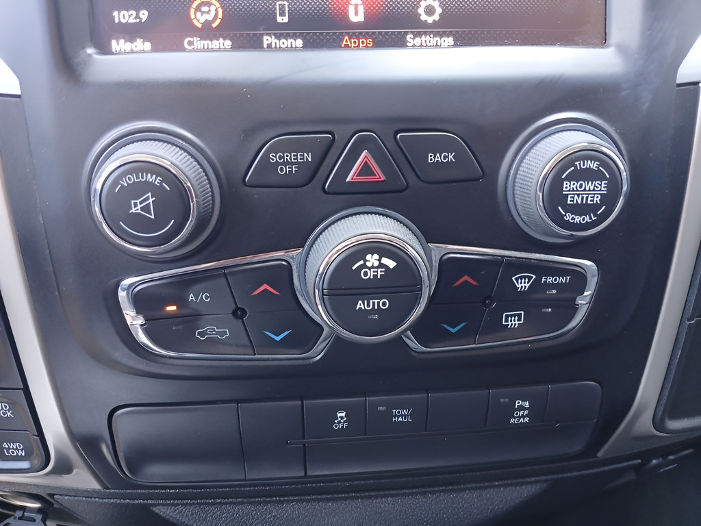 Used 2020 RAM 1500 Warlock w/ Electronics Group AWD/4WD image 15