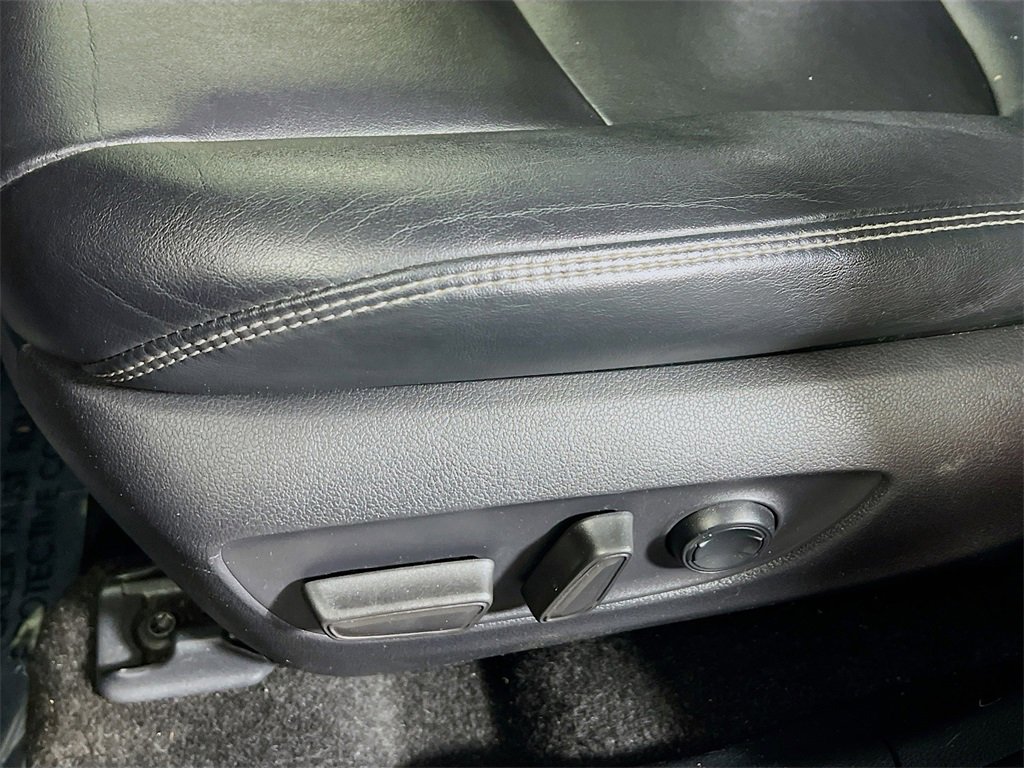 Certified 2019 Toyota RAV4 XLE Premium w/ Cold Weather Package image 18