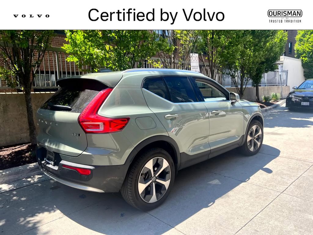 Certified 2023 Volvo XC40 B5 Plus w/ Protection Package Premier AWD/4WD image 5