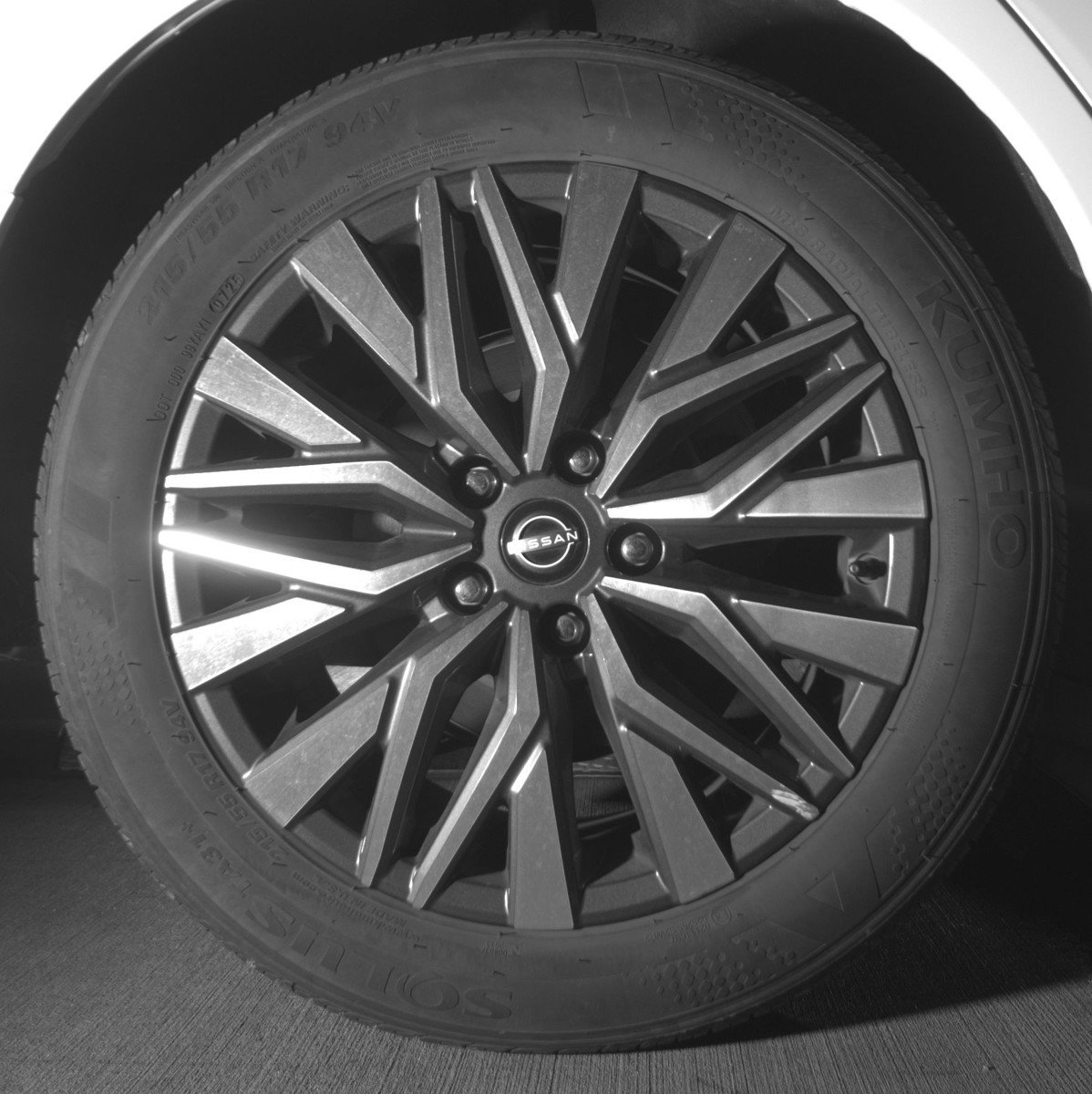 Used 2025 Nissan Altima 2.5 SV image 15