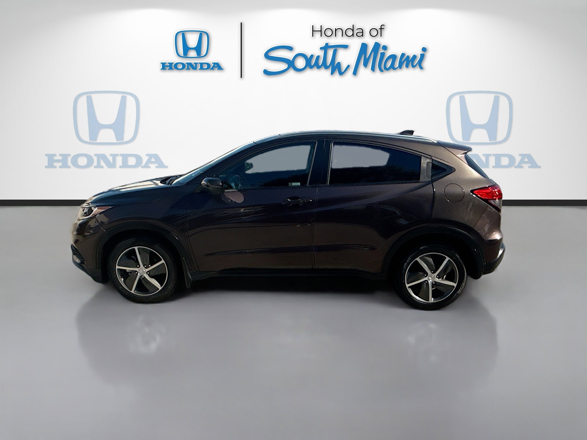 Used 2022 Honda HR-V EX-L image 4