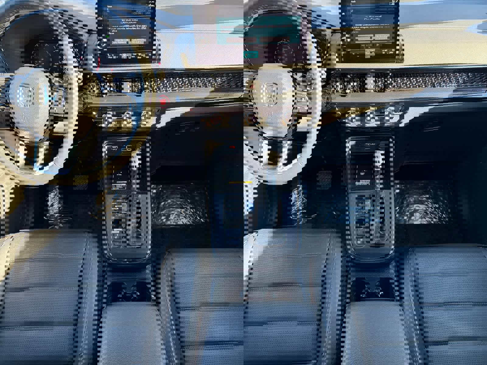 Used 2024 Honda CR-V EX-L image 6